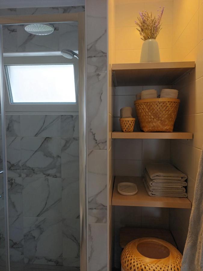 Jesliving Hvar - 2 Bedroom Elegant Apartment With Sea View In Historic Center Of Hvar Town Zewnętrze zdjęcie