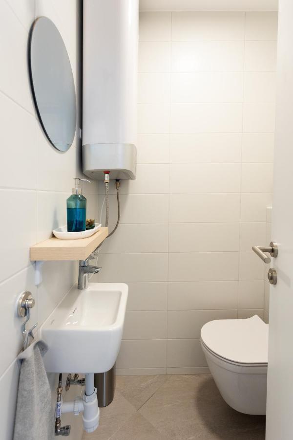 Jesliving Hvar - 2 Bedroom Elegant Apartment With Sea View In Historic Center Of Hvar Town Zewnętrze zdjęcie